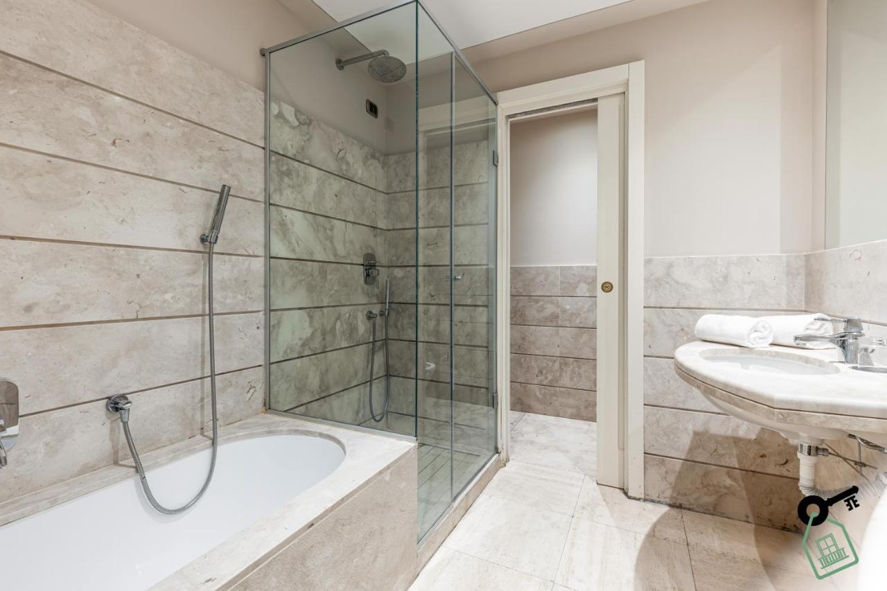 Hotel Rooms Livorno Exterior foto