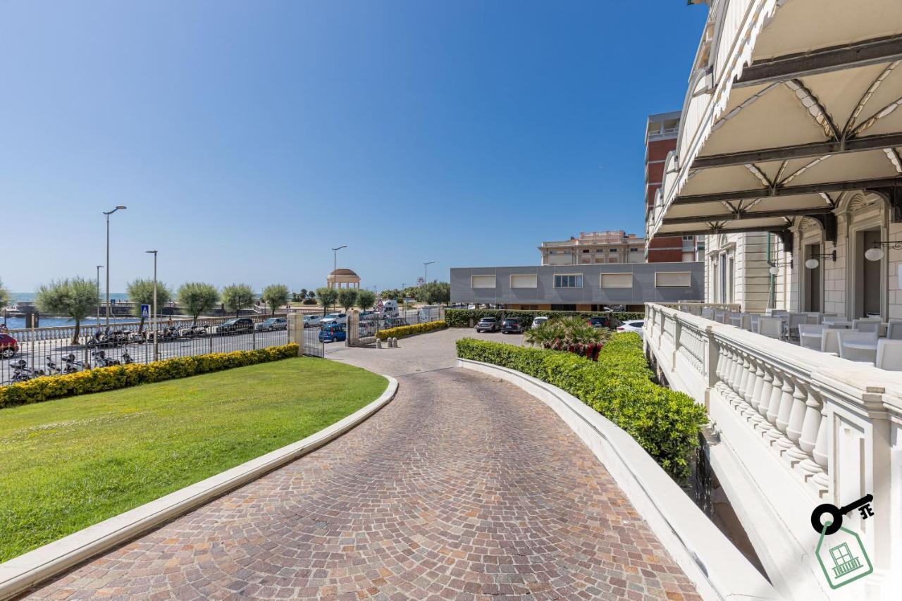 Hotel Rooms Livorno Exterior foto